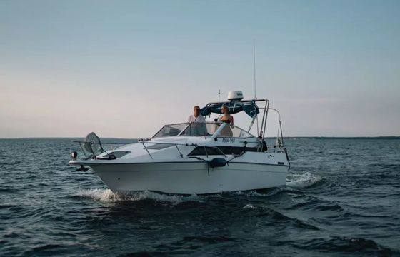 Custom Built 25 Stella Maris