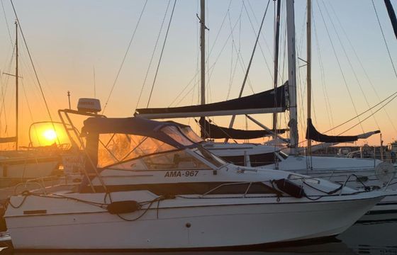Custom Built 25 Stella Maris