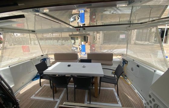 Custom Built 52 Escape 96