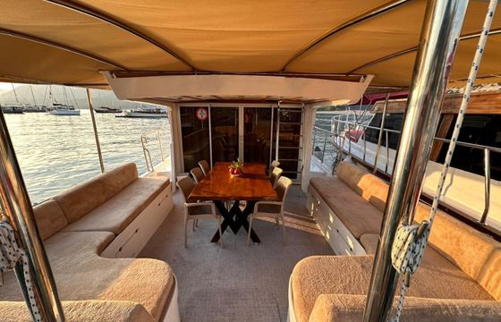 Custom Built 46 Poseidon 07