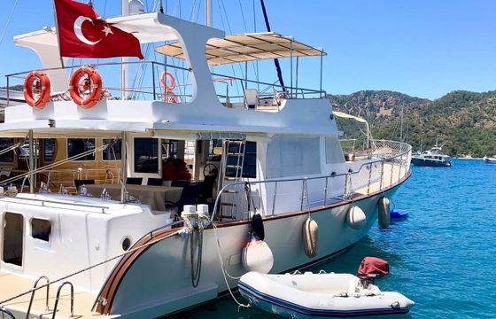 Custom Built 53 Dynasty