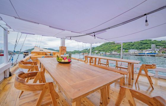 Custom Built 98 Labuan Bajo