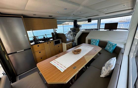 Custom Built 52 Labarna
