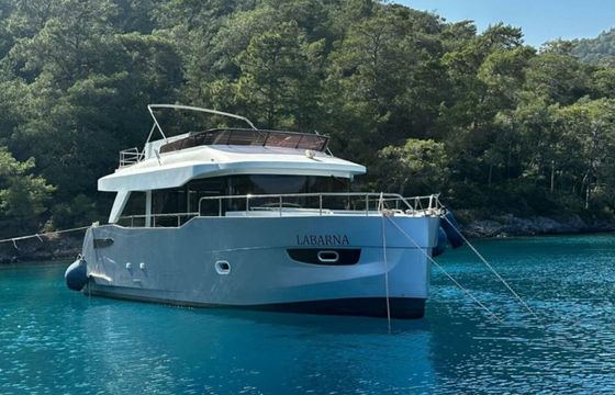 Custom Built 52 Labarna