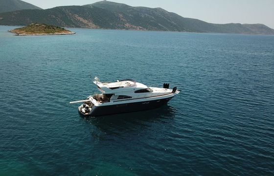 Custom Built 55 Queen Yacht