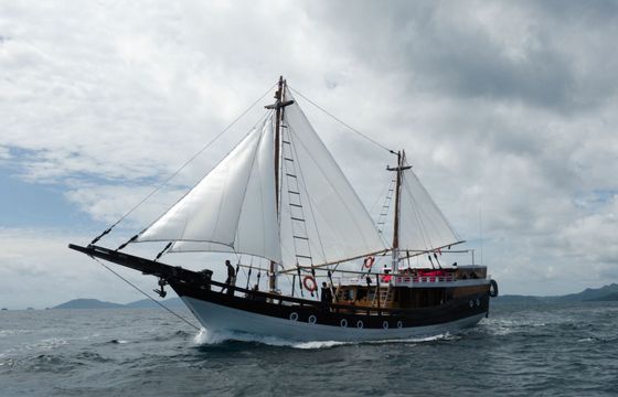 Custom Built Phinisi Akomo Isseki