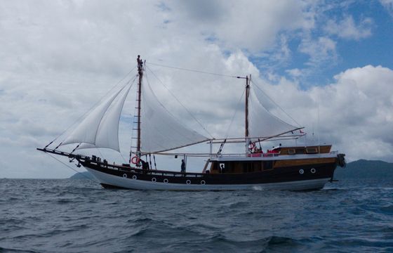 Custom Built Phinisi Akomo Isseki