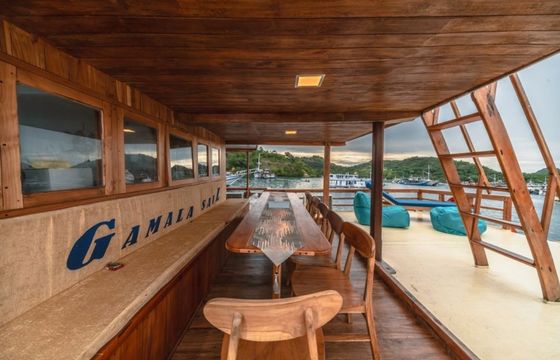Custom Built Phinisi Gamala Cruise