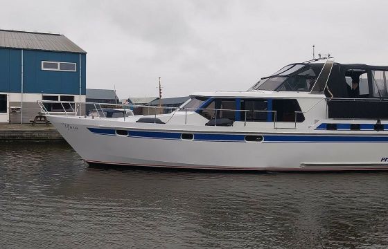 Custom Built Premier 1375 Yara