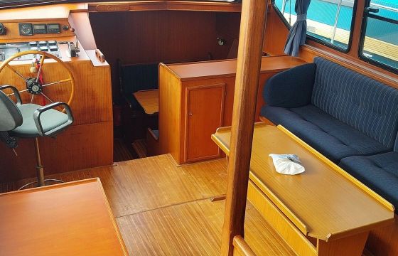 Custom Built Premier 1375 Yara