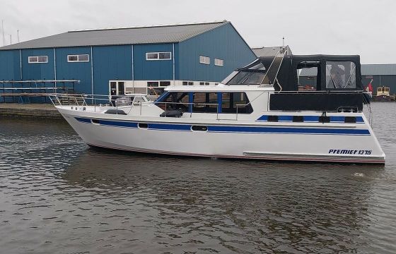 Custom Built Premier 1375 Yara