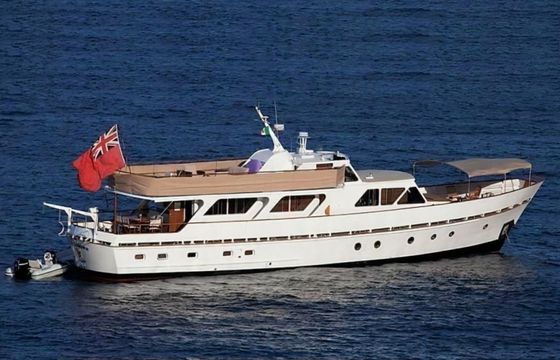 Dagless Ambassador Deramore
