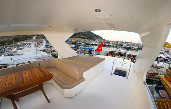 Custom Built 85 Amalia