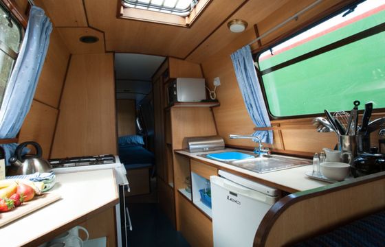 Custom Built Narrow Boat Laughton