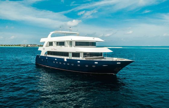 Custom Built 98 Maldives Legend Sea Pleasure