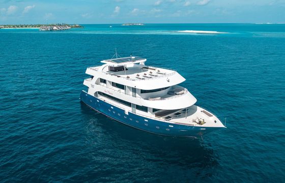Custom Built 98 Maldives Legend Sea Pleasure
