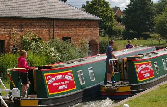 Custom Built Narrow Boat Pennine