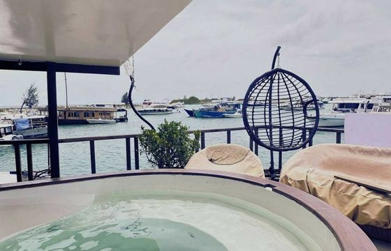 Custom Built 75 Atoll Villa