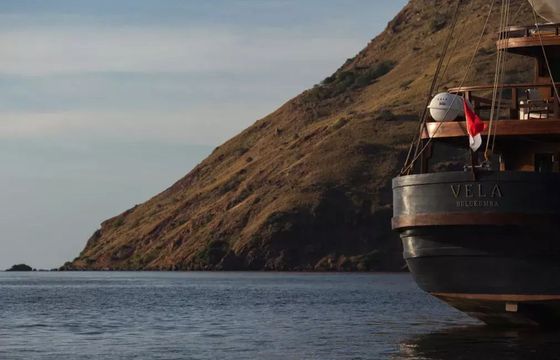 Custom Built Phinisi Vela