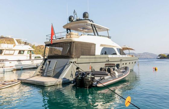 Custom Built 83 Meteor Bodrum