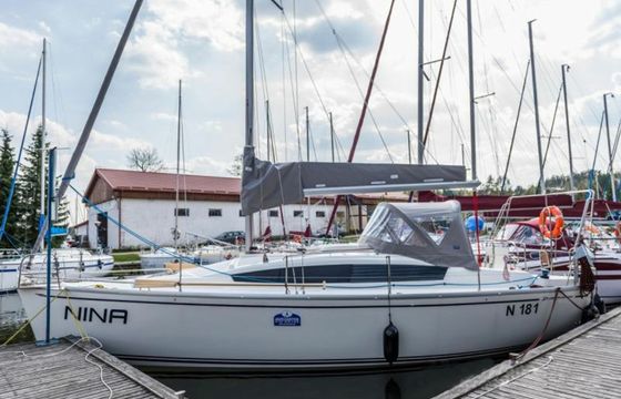 Delphia 33 MC Nina