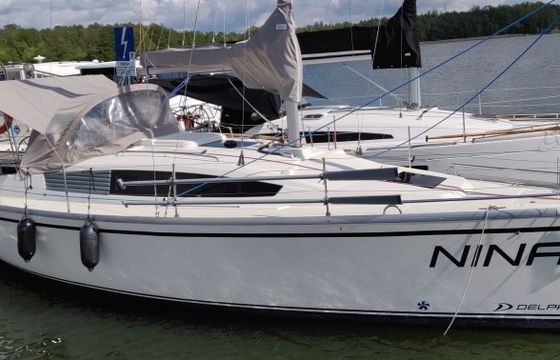 Delphia 33 MC Nina