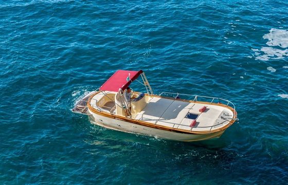 Custom Built Ferrara 7.80 Bella Vita