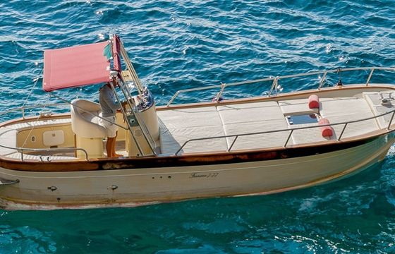 Custom Built Ferrara 7.80 Bella Vita