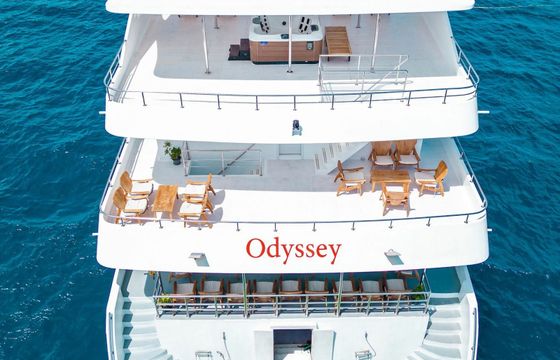 Custom Built 98 Maldives Legend Odyssey