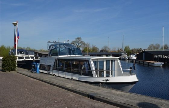 De Drait Safari Houseboat 1200 Holidaytime
