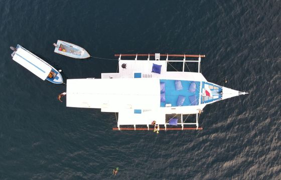 Custom Built Phinisi Osiana Alo