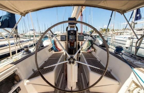 Dromor Triton 48 Sagini