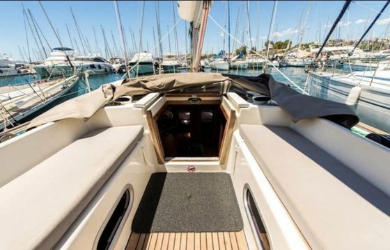 Dromor Triton 48 Sagini