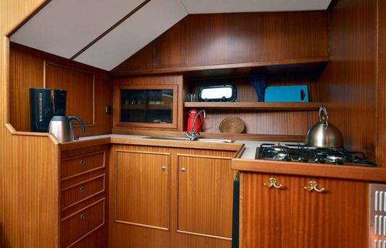 Custom Built Premier 1375 Allessa