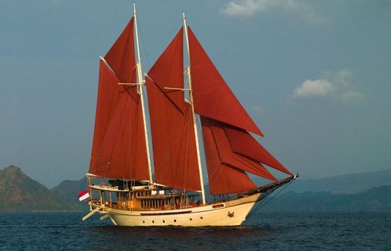 Custom Built Schooner Si Datu Bua
