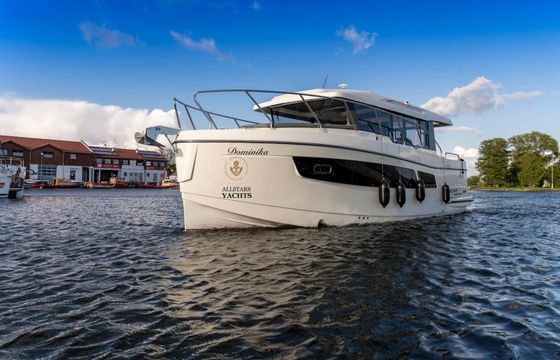 Delphia Escape 1150V Dominika
