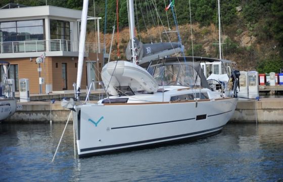 Dufour 360 Karibu