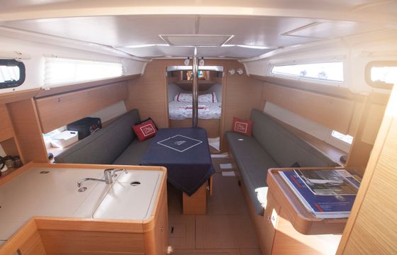 Dufour 360 Nautilus
