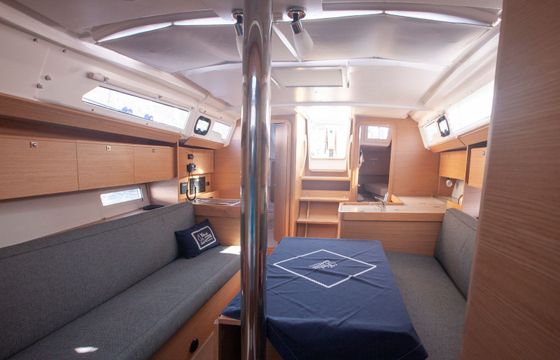 Dufour 360 Nautilus