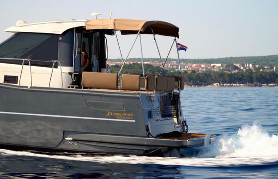 Delphia Escape 1100S Ruza Hrvatske