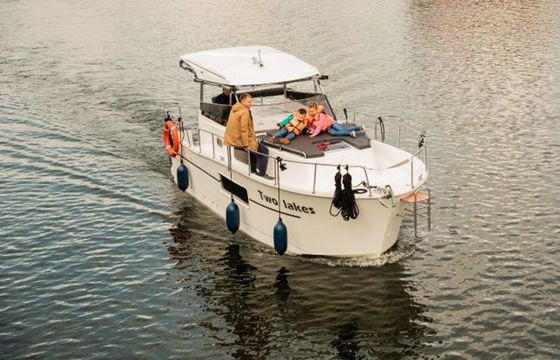 Delphia Nautika 830 You and Me