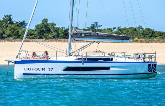 Dufour 37 Spicy Rum