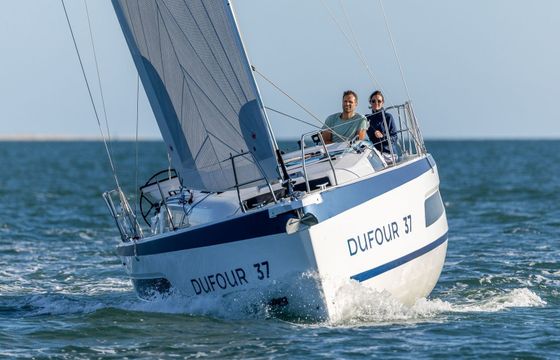 Dufour 37 Spicy Rum