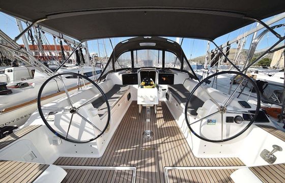 Dufour 382 Alegria