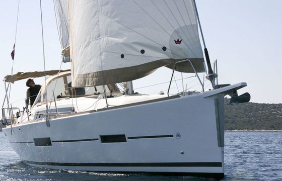 Dufour 382 Henry