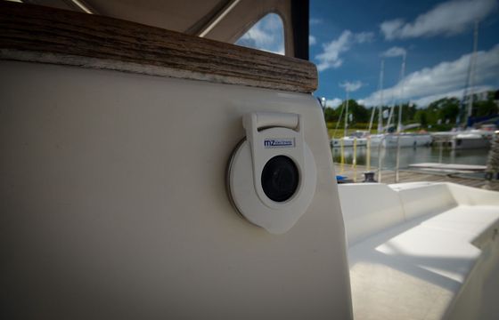 Delphia 33 MC Spirit