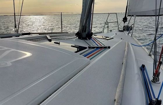 Dufour 34 Phantom