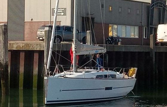 Dufour 310 Sisu