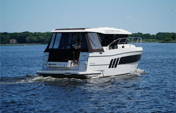 Delphia Escape 1150V Sascia