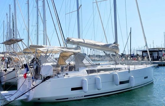 Dufour 390 Gallivant